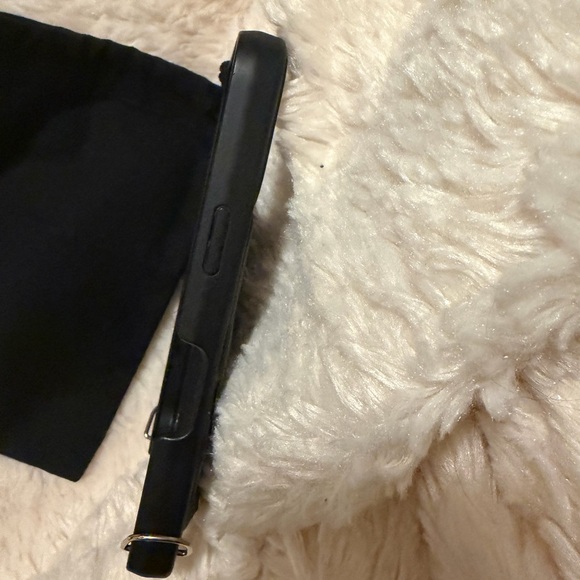 Bandolier Black Pebbled Leather Phone Case - Picture 5 of 5